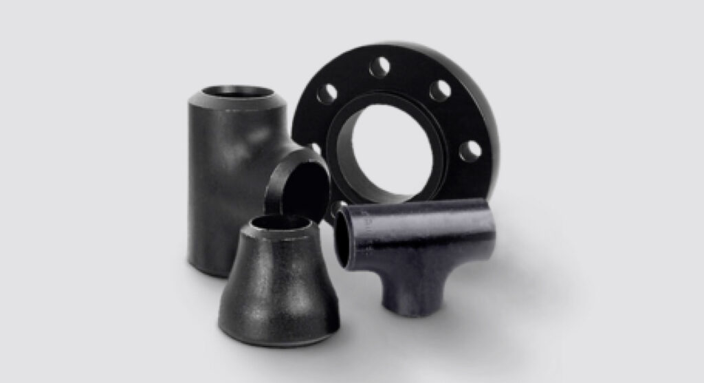 Veja como flanges industriais e curvas corretamente especificadas garantem vedação, segurança e eficiência na tubulação industrial.